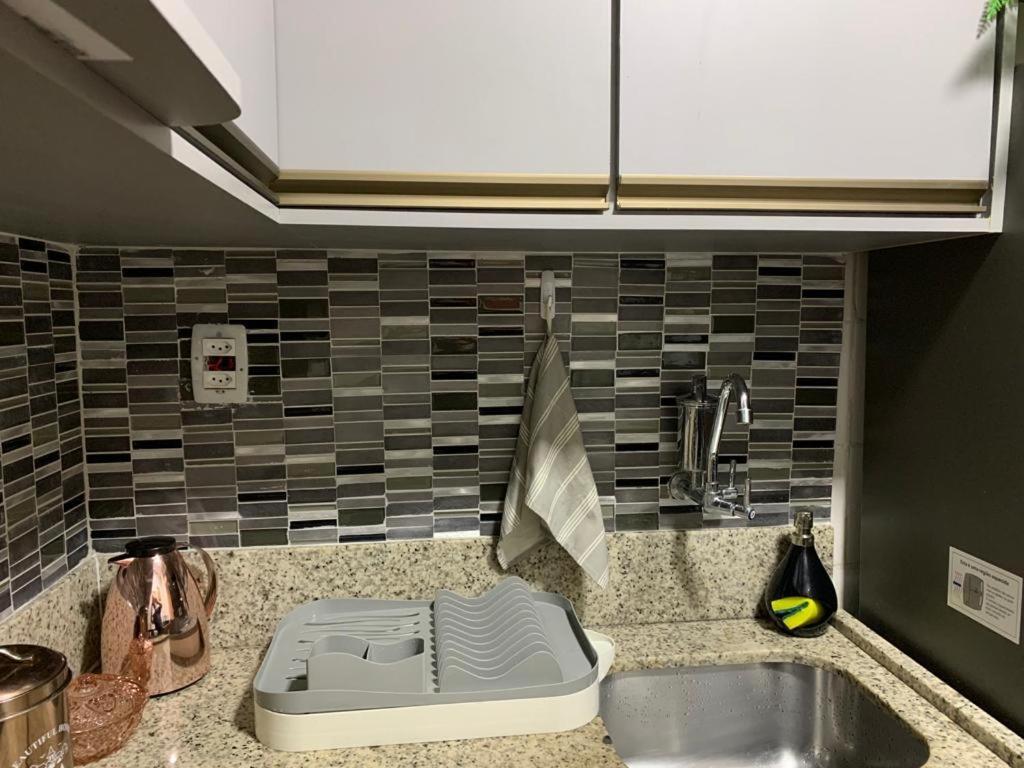 Maravilhoso Apartamento 2 Quartos Com Ofuro Porto Da Barra Salvador Summer Barra Flat Luaran gambar