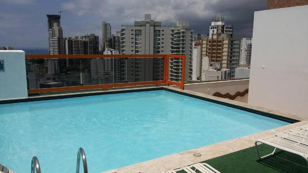 Maravilhoso Apartamento 2 Quartos Com Ofuro Porto Da Barra Salvador Summer Barra Flat Luaran gambar
